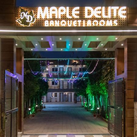 Готель Maple Delite Лакхнау Екстер'єр фото